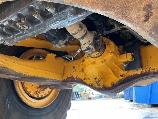 Volvo A40J Midjestyrd dumper
