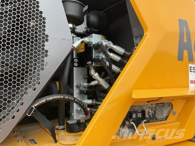 Volvo A40J Midjestyrd dumper