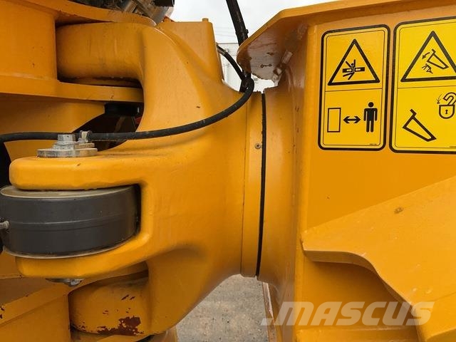Volvo A40J Midjestyrd dumper