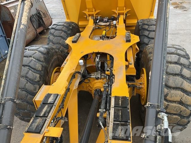 Volvo A40J Midjestyrd dumper
