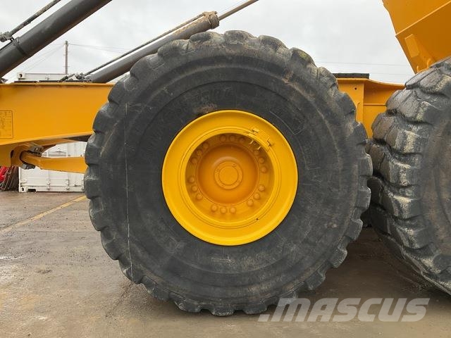 Volvo A40J Midjestyrd dumper