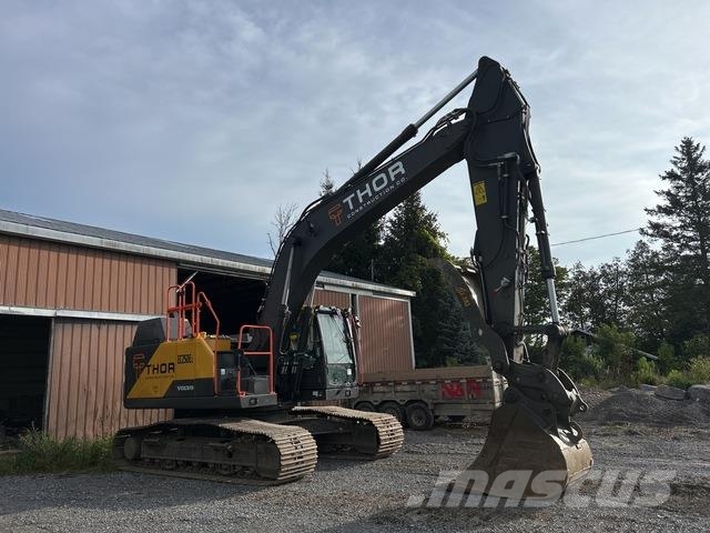 Volvo EC250EL حفارات زحافة