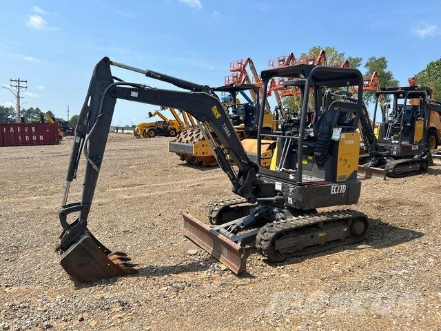 Volvo EC27D حفارات زحافة