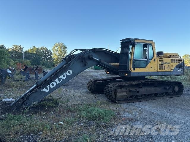Volvo EC330 BLC Pelle sur chenilles