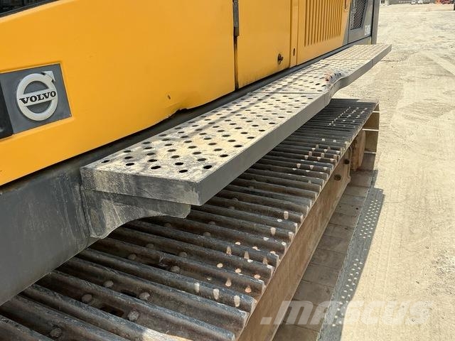Volvo EC480DL 대형 굴삭기 29톤 이상