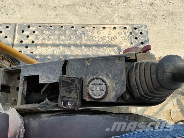 Volvo EC480DL 대형 굴삭기 29톤 이상