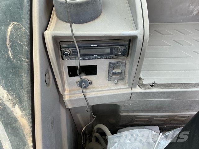 Volvo EC480DL 대형 굴삭기 29톤 이상