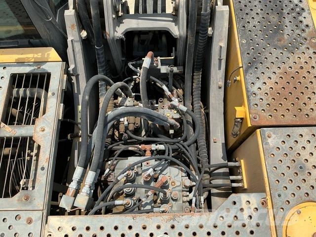 Volvo EC480DL 대형 굴삭기 29톤 이상