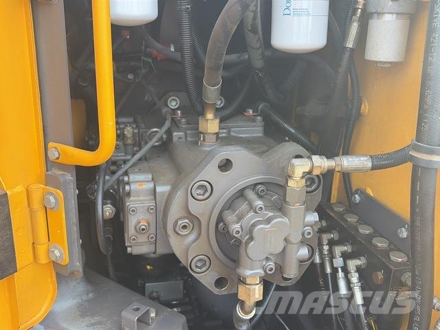 Volvo ECR235CL Pásové rýpadlá