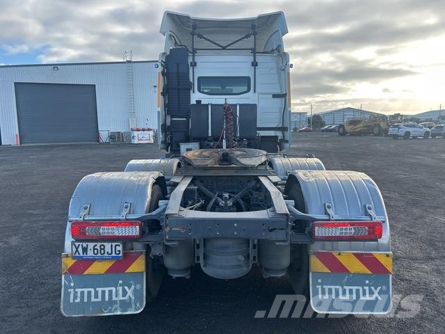 Volvo FM11 Sattelzugmaschinen