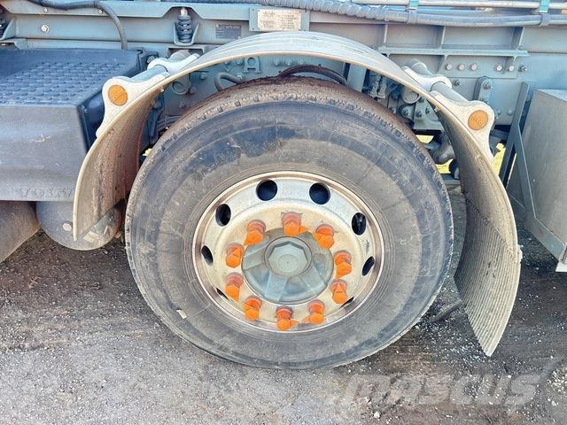 Volvo FM13 Camion ampliroll