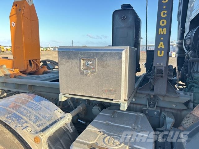 Volvo FM13 Camion ampliroll