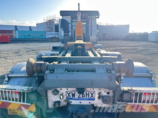 Volvo FM13 Camion ampliroll