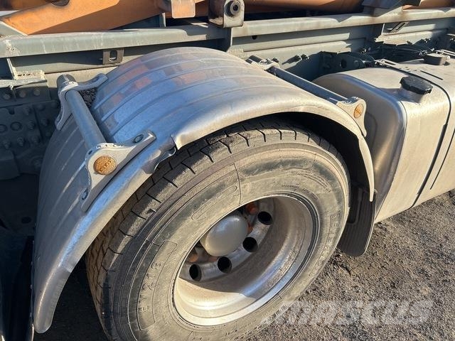 Volvo FM13 Camion ampliroll