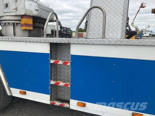 Volvo FM300 Autoplošiny