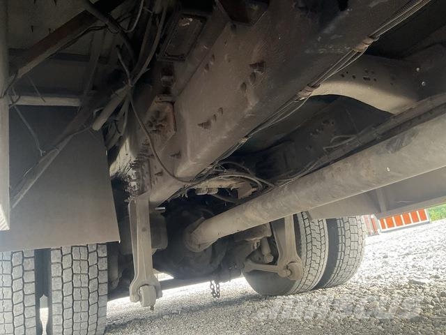 Volvo FM300 Autoplošiny