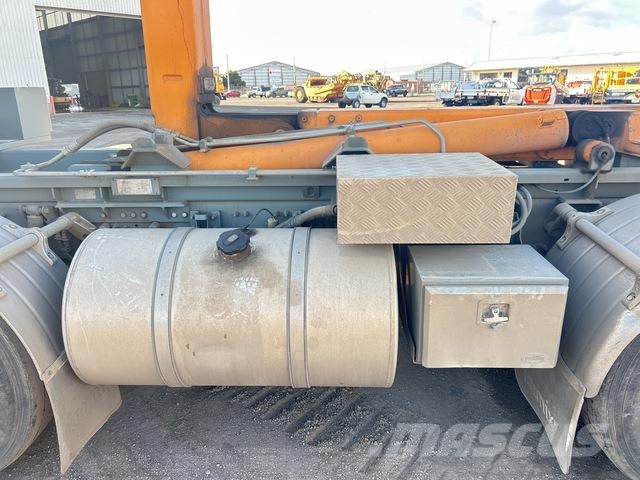 Volvo FMX13 Hook lift trucks