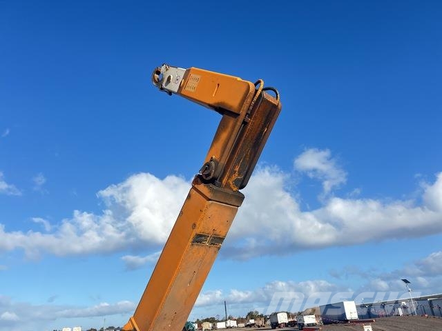 Volvo FMX13 Hook lift trucks