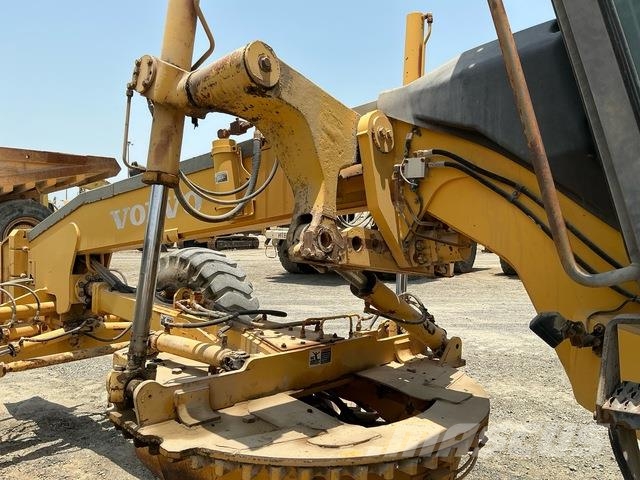 Volvo G780B Γκρέιντερς