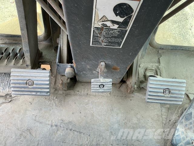 Volvo G780B Γκρέιντερς
