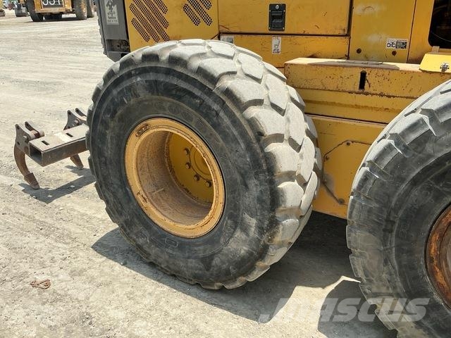 Volvo G780B Γκρέιντερς