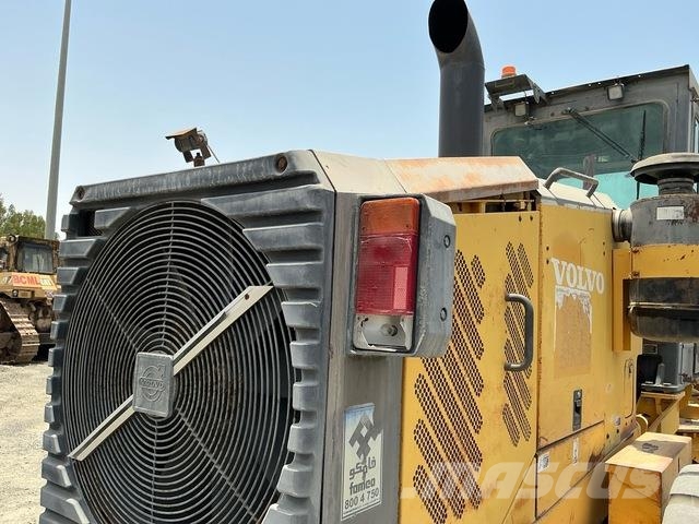 Volvo G780B Γκρέιντερς
