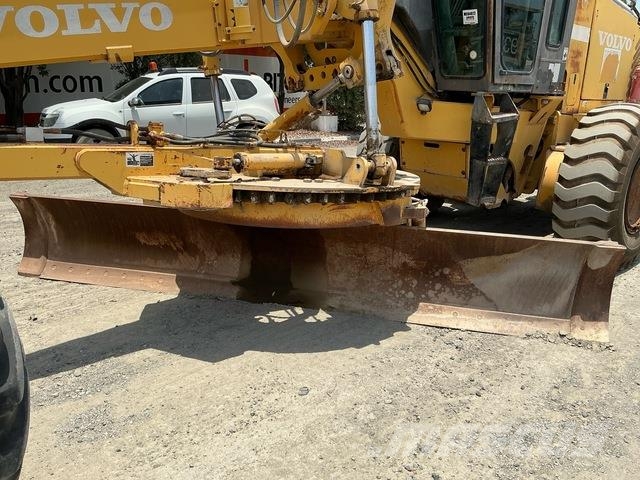 Volvo G780B Γκρέιντερς