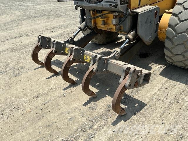 Volvo G780B Γκρέιντερς
