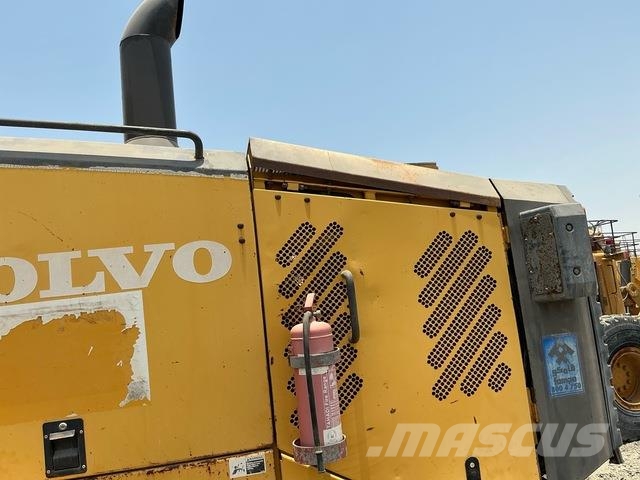 Volvo G780B Γκρέιντερς