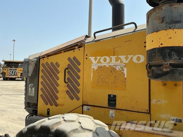 Volvo G780B Γκρέιντερς