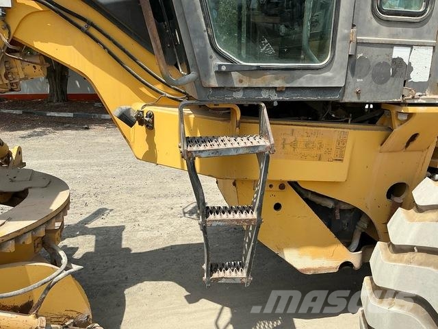 Volvo G780B Γκρέιντερς