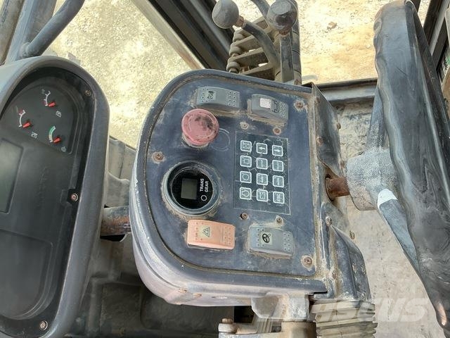 Volvo G780B Γκρέιντερς