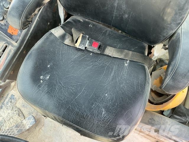 Volvo G780B Γκρέιντερς