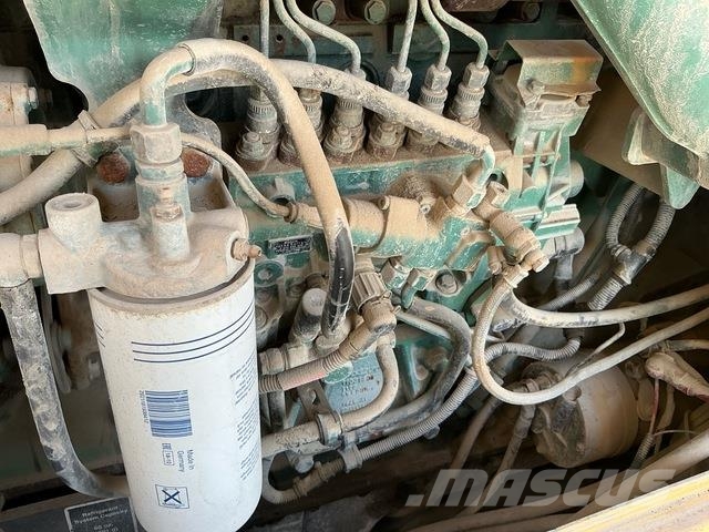 Volvo G780B Γκρέιντερς