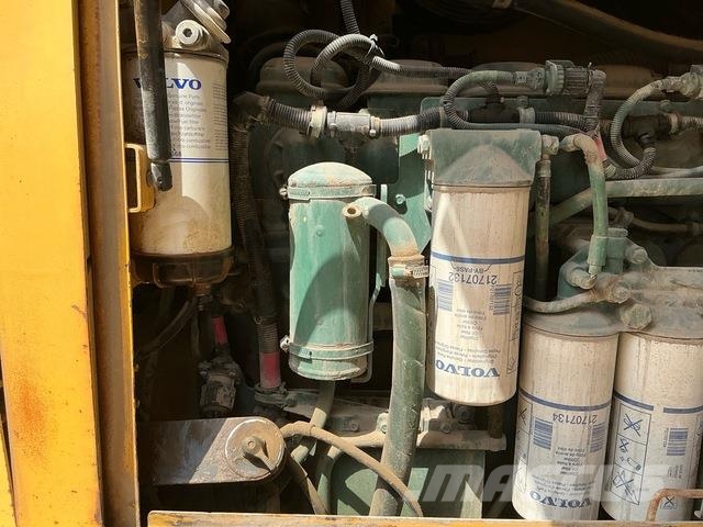 Volvo G780B Γκρέιντερς