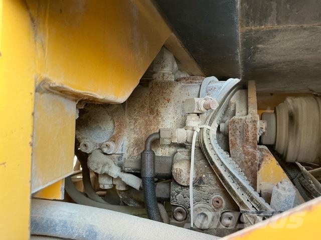 Volvo G780B Γκρέιντερς