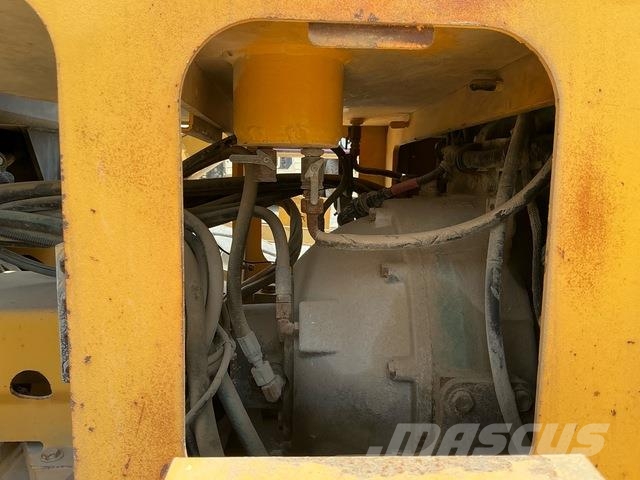 Volvo G780B Γκρέιντερς