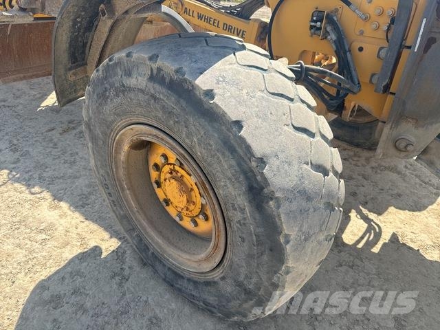 Volvo G946 Γκρέιντερς