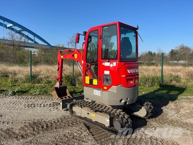 Volvo JECR25D Mini pelle < 7t