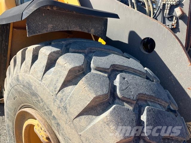Volvo L180G Wheel loaders