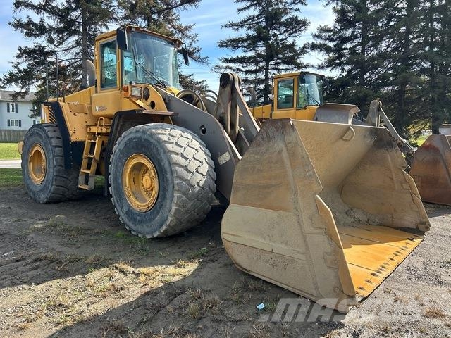 Volvo L220E ホイールローダー・タイヤショベル