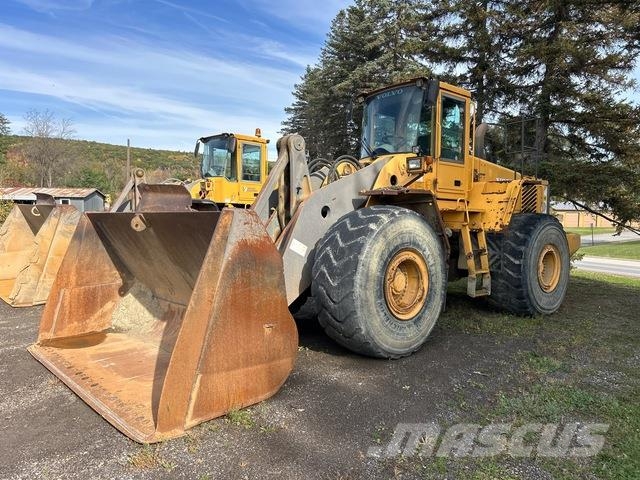 Volvo L220E ホイールローダー・タイヤショベル