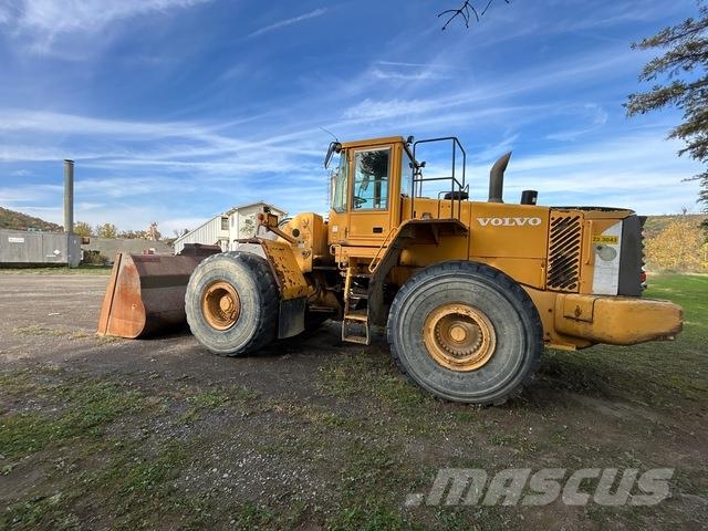 Volvo L220E ホイールローダー・タイヤショベル
