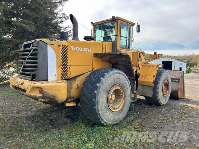 Volvo L220E ホイールローダー・タイヤショベル