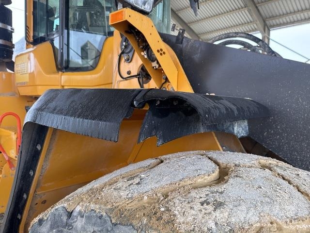 Volvo L220H Фронтальные погрузчики