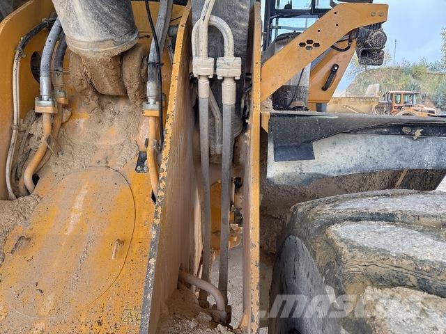 Volvo L220H Фронтальные погрузчики