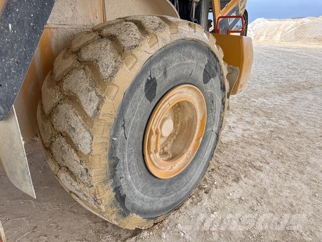 Volvo L220H Фронтальные погрузчики