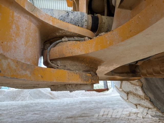 Volvo L220H Фронтальные погрузчики