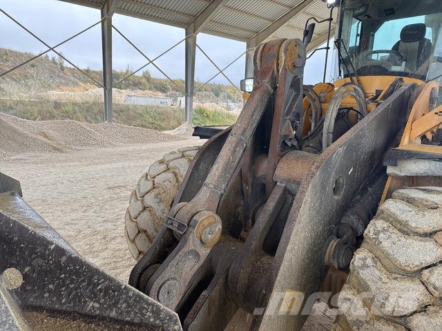 Volvo L220H Фронтальные погрузчики