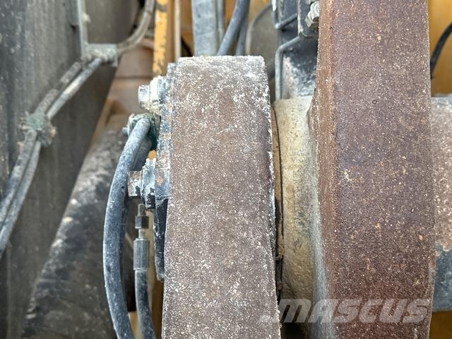 Volvo L220H Фронтальные погрузчики